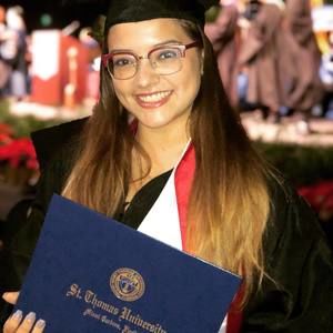 Meet your Posher, Victoria